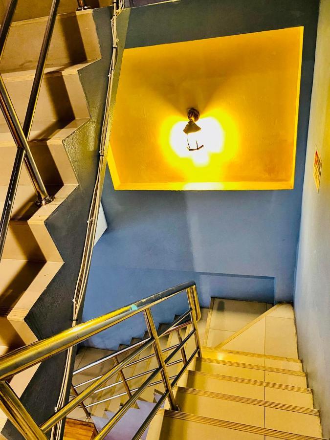 Frutta Hostel Patong Exterior photo