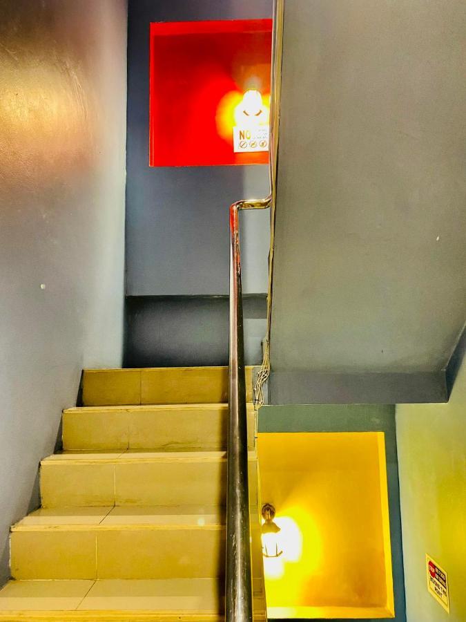 Frutta Hostel Patong Exterior photo